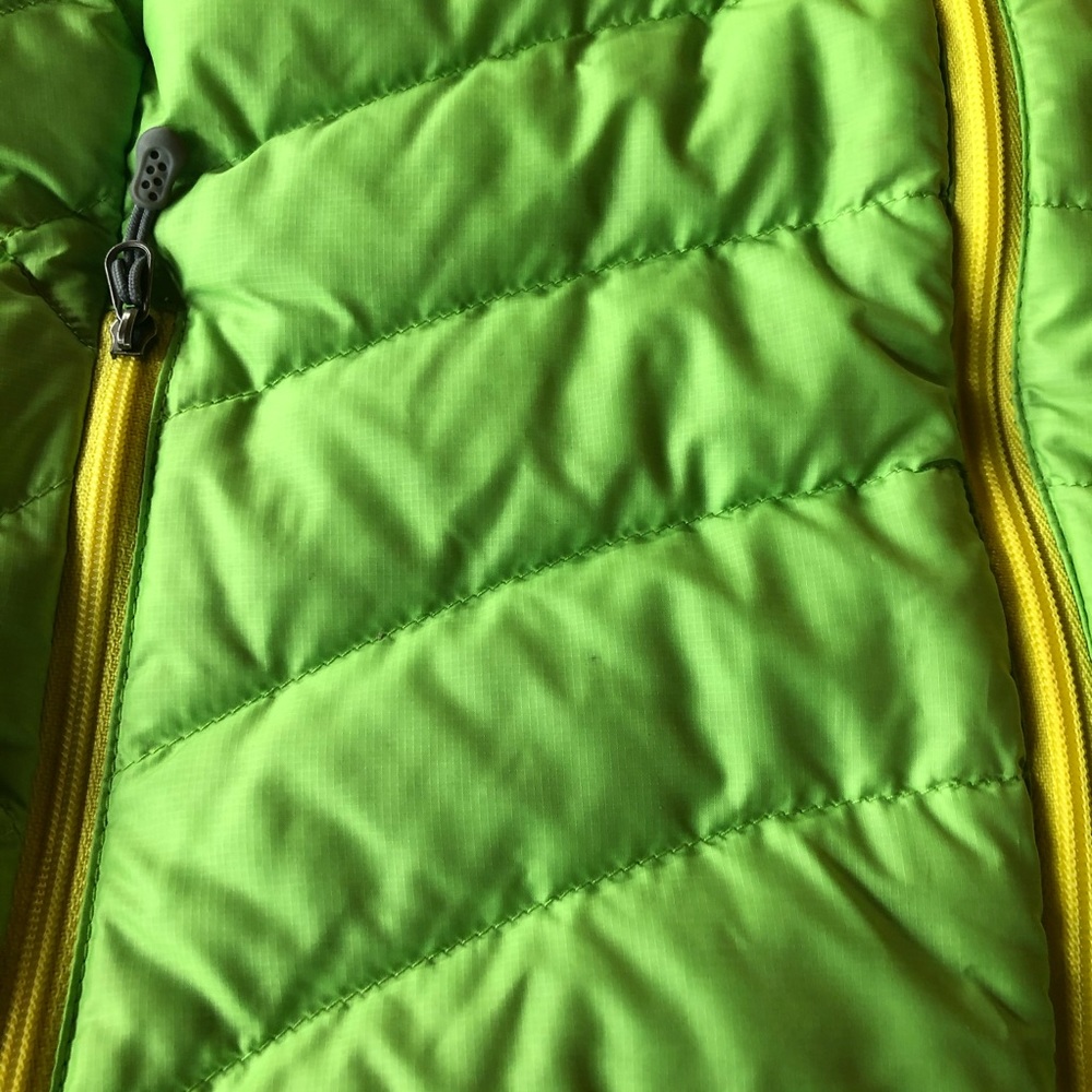 SOLD🏔 W’s Patagonia Down Sweater Vest 🏔 - Picture 5 of 10